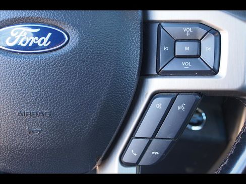 Used 2022 Ford F450 Platinum w/ FX4 Off-Road Package image 24