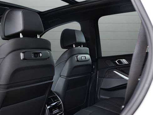 Used 2024 BMW X5 xDrive40i image 47