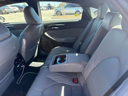 Used 2020 Toyota Avalon Limited w/ Advanced Safety Package FWD image 10