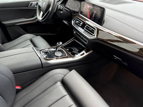 Used 2021 BMW X5 xDrive40i w/ Convenience Package image 19