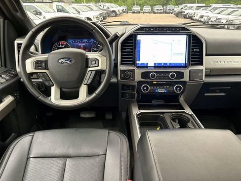 Used 2022 Ford F250 Lariat w/ Tremor Off-Road Package AWD/4WD image 17