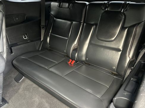 Used 2025 Ford Explorer ST-Line w/ Premium Package image 14