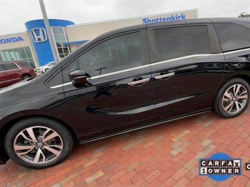 Certified 2023 Honda Odyssey Touring image 6