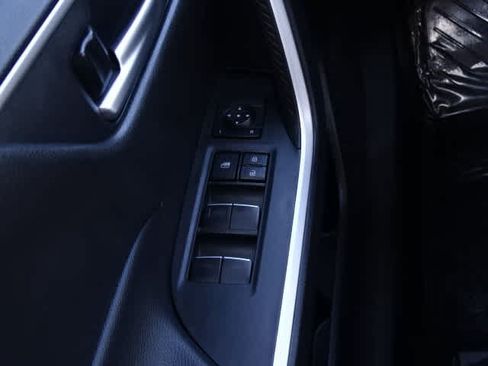 Certified 2025 Toyota RAV4 XLE Premium AWD/4WD image 38
