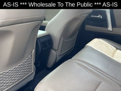 Used 2014 Toyota 4Runner Limited AWD/4WD image 30
