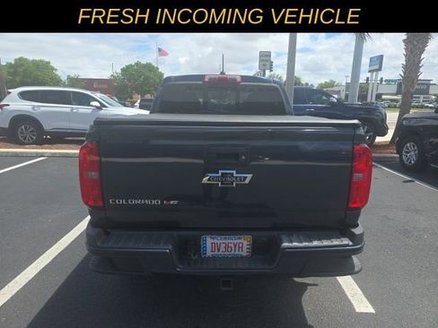 Used 2018 Chevrolet Colorado Z71 w/ Centennial Edition image 4