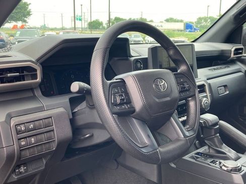 Certified 2026 Toyota Tacoma SR AWD/4WD image 8