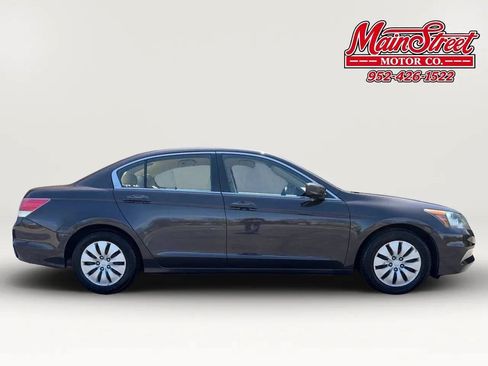 Used 2011 Honda Accord LX image 7