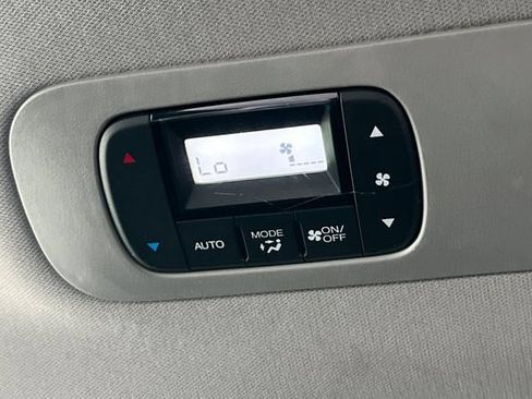 Used 2024 Honda Odyssey Elite image 15