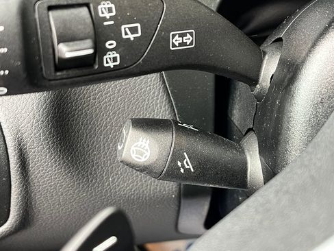 Certified 2022 Mercedes-Benz GLC 300 4MATIC w/ AMG Line image 23