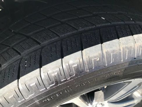 Used 2024 Ford Expedition Limited AWD/4WD image 24