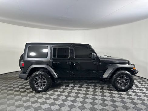 Used 2021 Jeep Wrangler Unlimited Sport AWD/4WD image 5