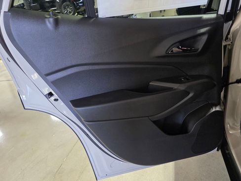 New 2026 Chevrolet Trax RS w/ Sunroof Package image 13