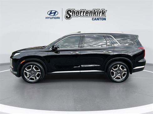 Used 2023 Hyundai Palisade Limited image 5
