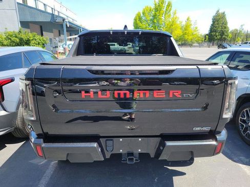 Used 2024 GMC Hummer EV 2X w/ LPO, Sport Package AWD/4WD image 5