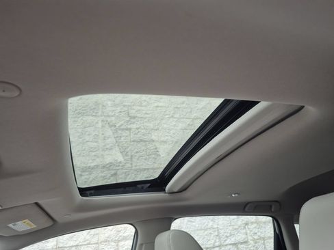 Used 2023 Honda HR-V EX-L image 13