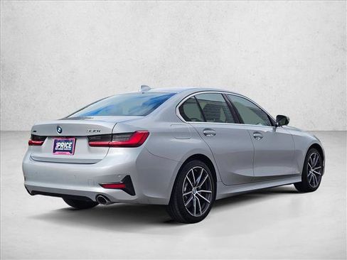 Used 2019 BMW 330i xDrive Sedan AWD/4WD image 5