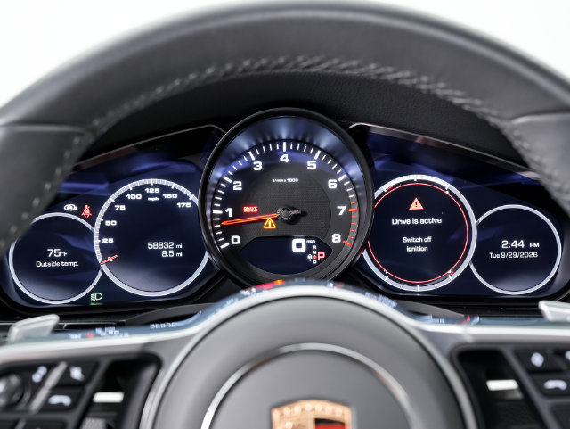 Certified 2020 Porsche Cayenne AWD/4WD image 15