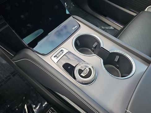New 2026 Cadillac Vistiq Platinum w/ LPO, Floor Liner Package image 28