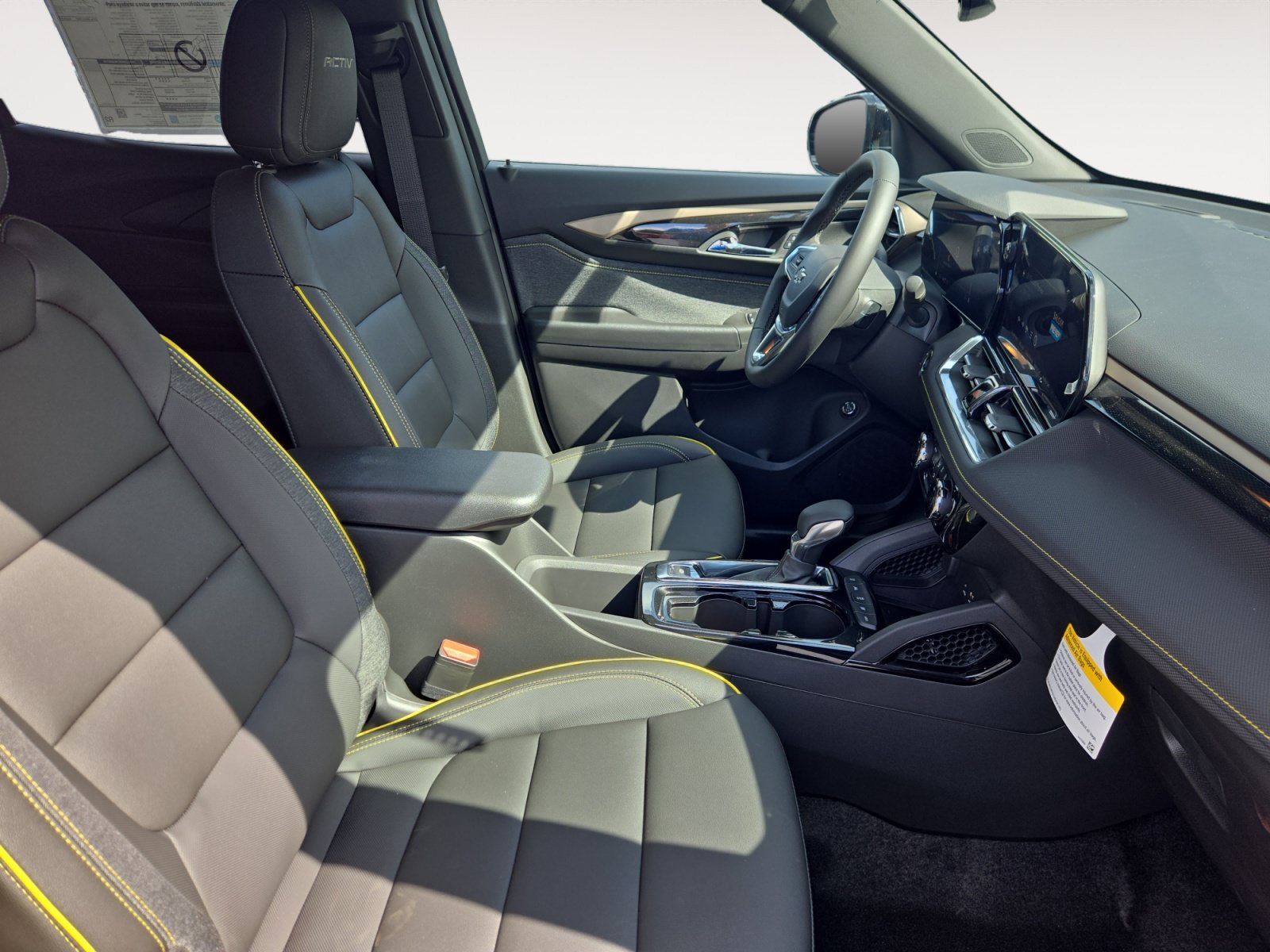New 2026 Chevrolet TrailBlazer ACTIV w/ Convenience Package AWD/4WD image 15