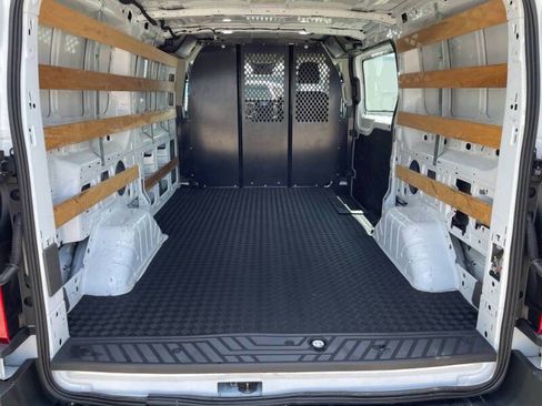 Used 2024 Ford Transit 250 Low Roof w/ Exterior Upgrade Package image 10