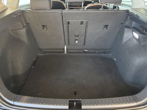 Used 2024 Volkswagen Taos S FWD image 20