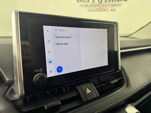 Used 2025 Toyota RAV4 LE image 15