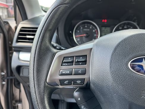 Used 2015 Subaru Forester 2.5i AWD/4WD image 18
