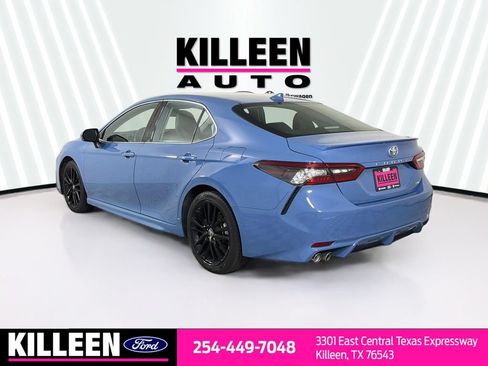 Used 2024 Toyota Camry XSE FWD image 7