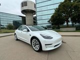 Used 2022 Tesla Model 3 Standard Range image 3