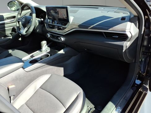Used 2025 Nissan Altima 2.5 SL image 8