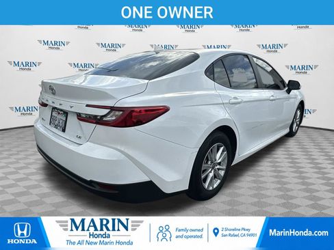 Used 2025 Toyota Camry LE w/ Convenience Package FWD image 3