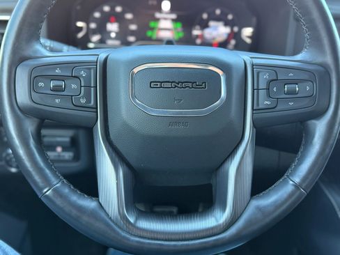 Used 2023 GMC Yukon Denali Ultimate w/ LPO, Floor Liner Package AWD/4WD image 28