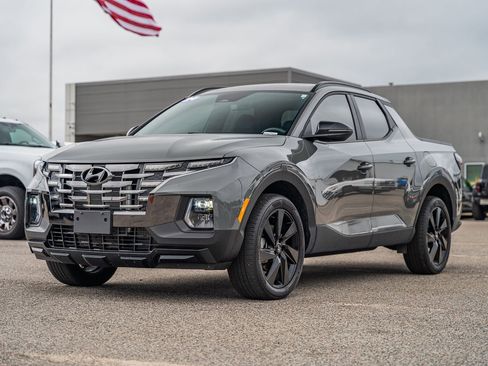 Used 2024 Hyundai Santa Cruz Night image 3