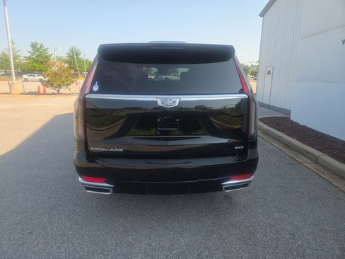 Used 2021 Cadillac Escalade Premium Luxury w/ Driver Assist Tech Package AWD/4WD image 6