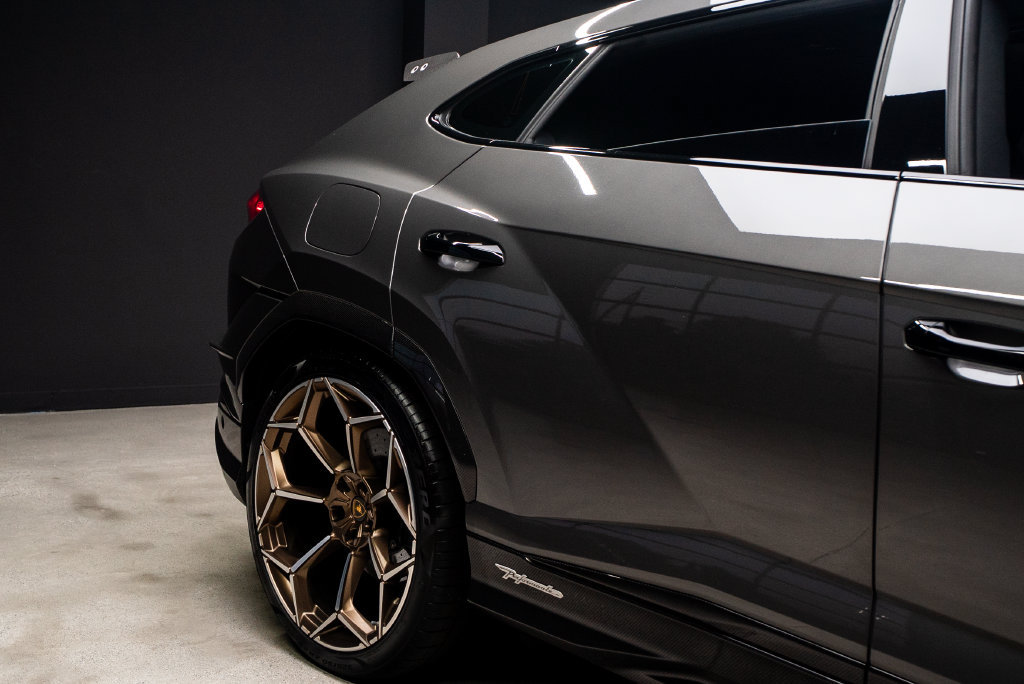 Used 2023 Lamborghini Urus Performante AWD/4WD image 19