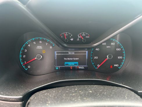 Used 2017 GMC Canyon SLE w/ All Terrain Package AWD/4WD image 10
