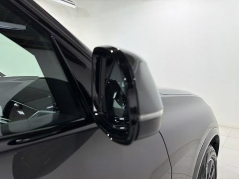 Used 2026 BMW X5 xDrive50e w/ M Sport Package AWD/4WD image 26