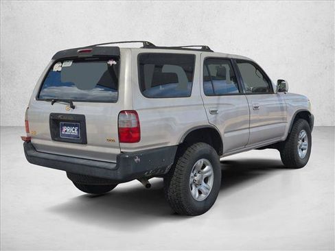 Used 1997 Toyota 4Runner SR5 w/ Preferred Equipment Group 1 AWD/4WD image 5