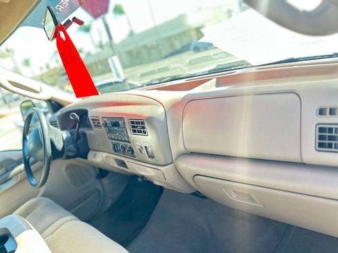 Used 2004 Ford F350 XL image 28