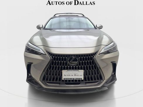 Used 2024 Lexus NX 250 FWD image 3