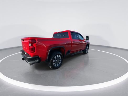 Used 2024 Chevrolet Silverado 2500 Custom w/ Custom Value Package image 8