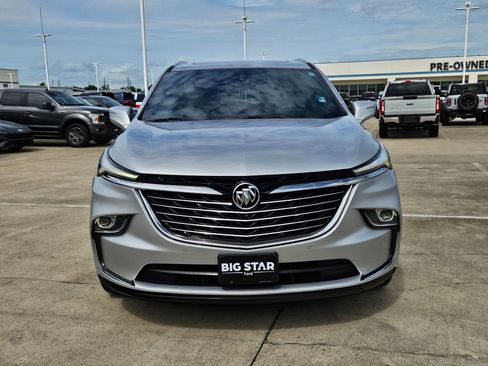 Used 2022 Buick Enclave Premium w/ Experience Buick Package FWD image 9