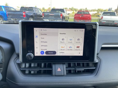 Used 2023 Toyota RAV4 XLE image 18