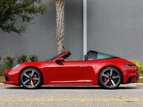 Used 2024 Porsche 911 Targa 4S image 19