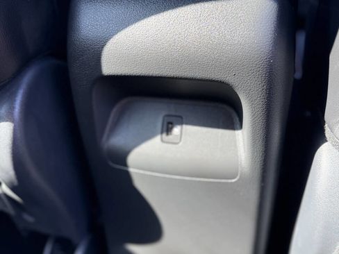 Used 2024 Nissan Sentra SR w/ SR Premium Package image 30