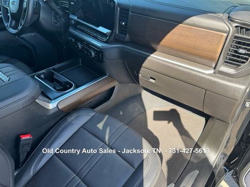 Used 2025 Chevrolet Silverado 2500 High Country w/ Midnight Edition image 53