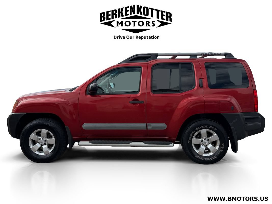 Used 2012 Nissan Xterra 4WD image 6