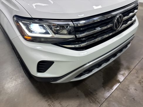 Used 2020 Volkswagen Atlas Cross Sport SE AWD/4WD image 43