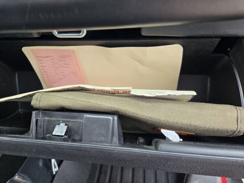 Used 2012 Jeep Liberty Limited Jet w/ Exterior Appearance Group image 25